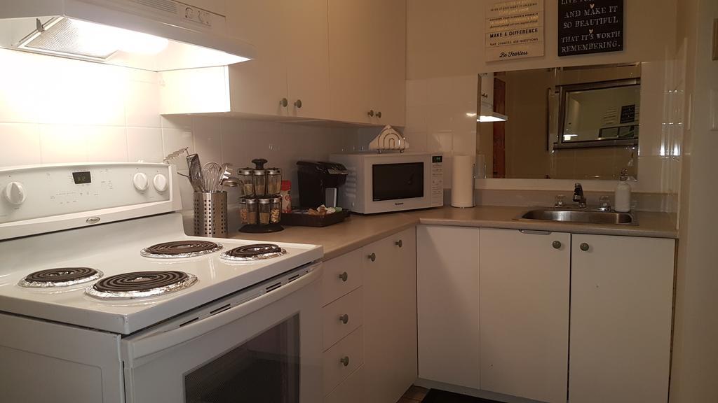 גטינו Three-Bedroom Apartment Sweet #6 By Amazing Property Rentals מראה חיצוני תמונה